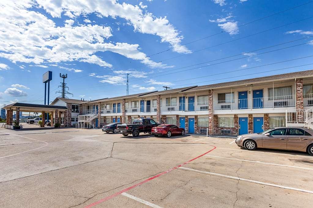 Motel 6 Fort Worth - Northside Exterior foto