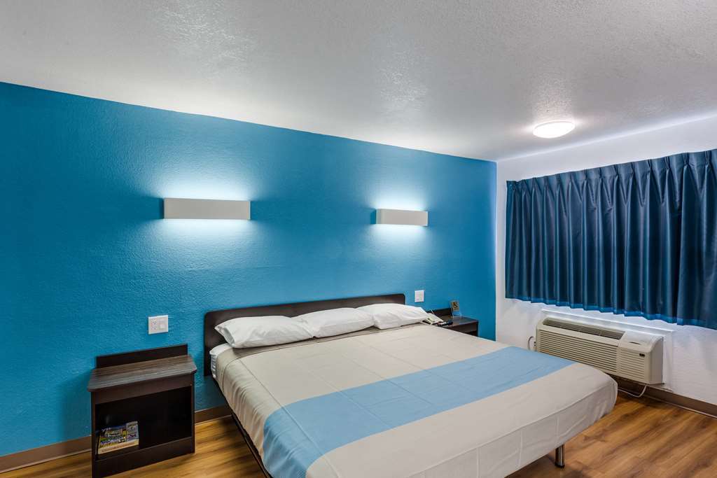 Motel 6 Fort Worth - Northside Habitación foto