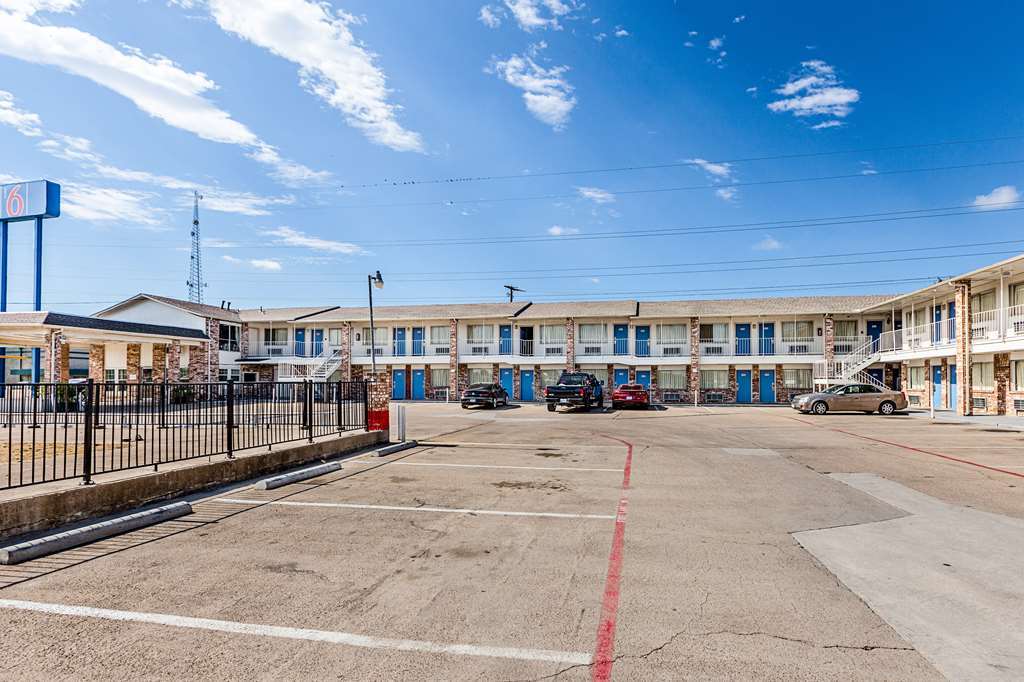 Motel 6 Fort Worth - Northside Exterior foto